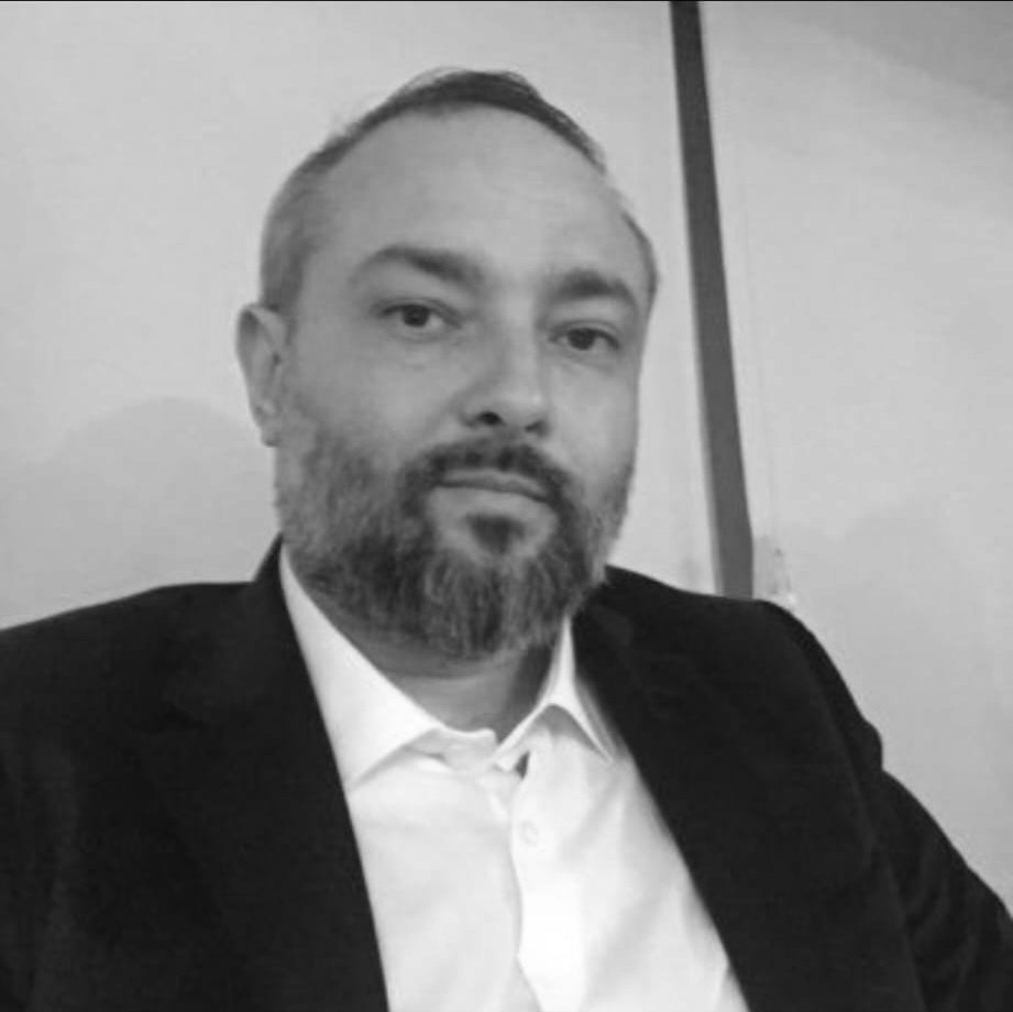 Arif Ergüden